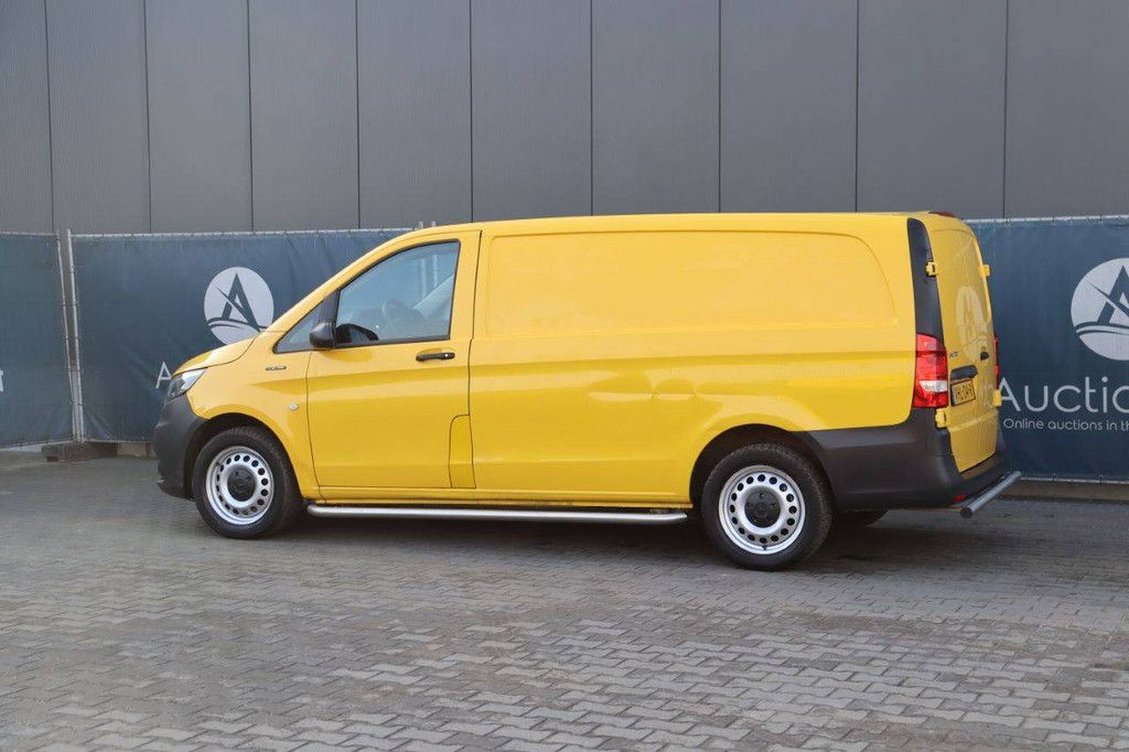 Mercedes-Benz Evito Elektro-Van 116 PS 2020