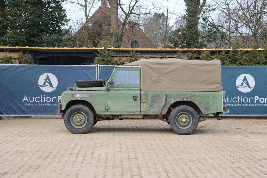 Personenkraftwagen Land Roer Pick Up Diesel 61 PS 1983