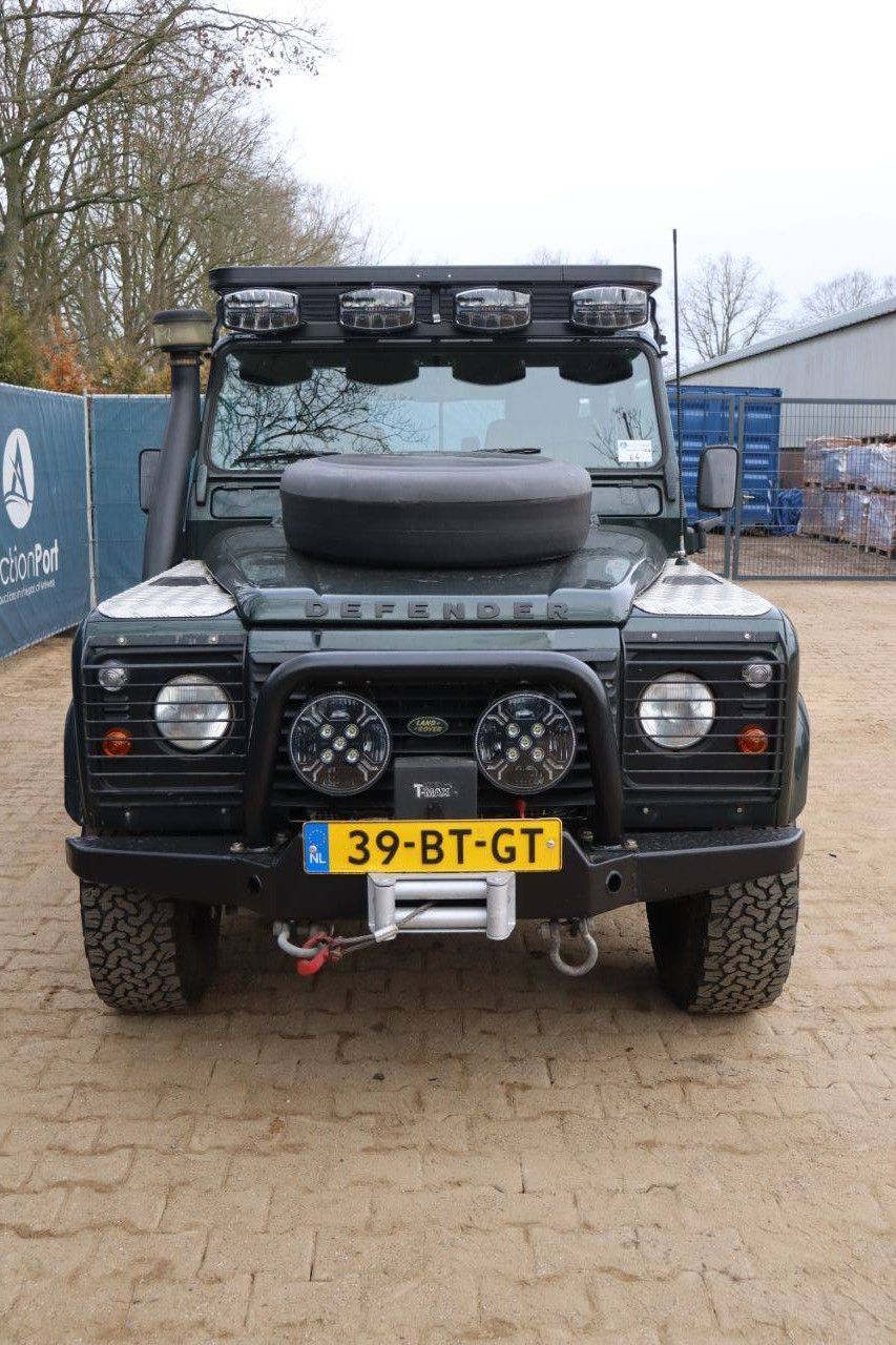 Land Rover Defender 130 TD5 Doppelkabine, Pick-up-Truck, HCPU/DV Diesel, 123 PS, Baujahr 2005