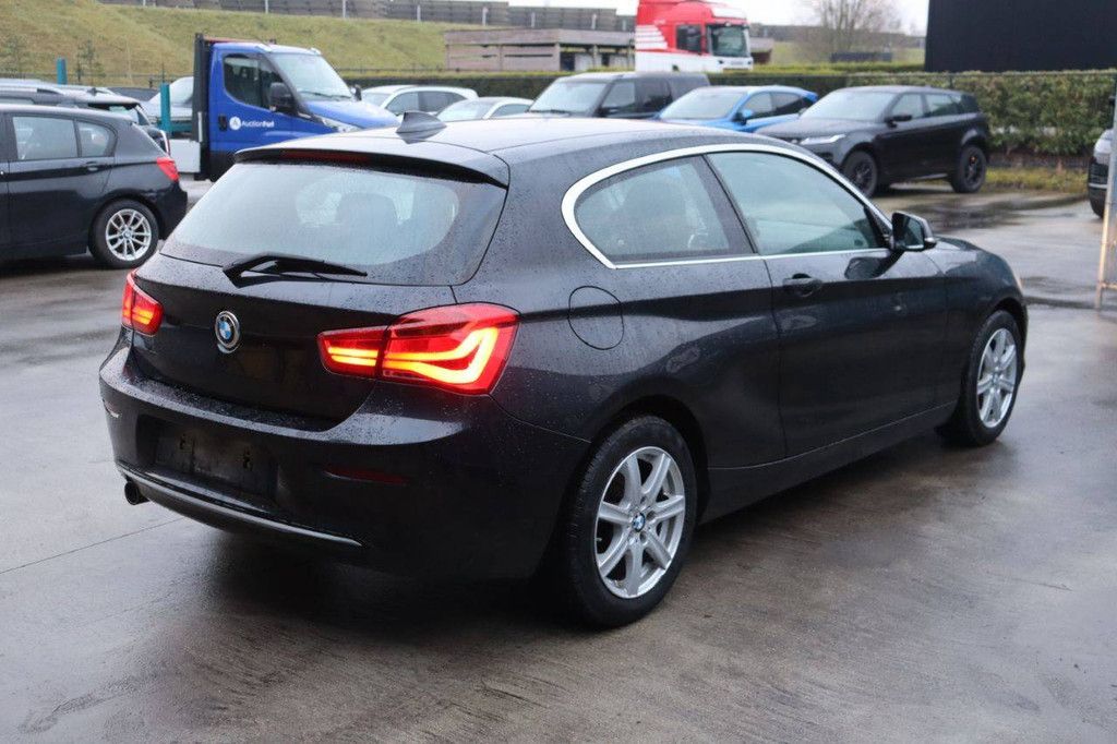 Pkw BMW 118d Diesel 150 PS 2015