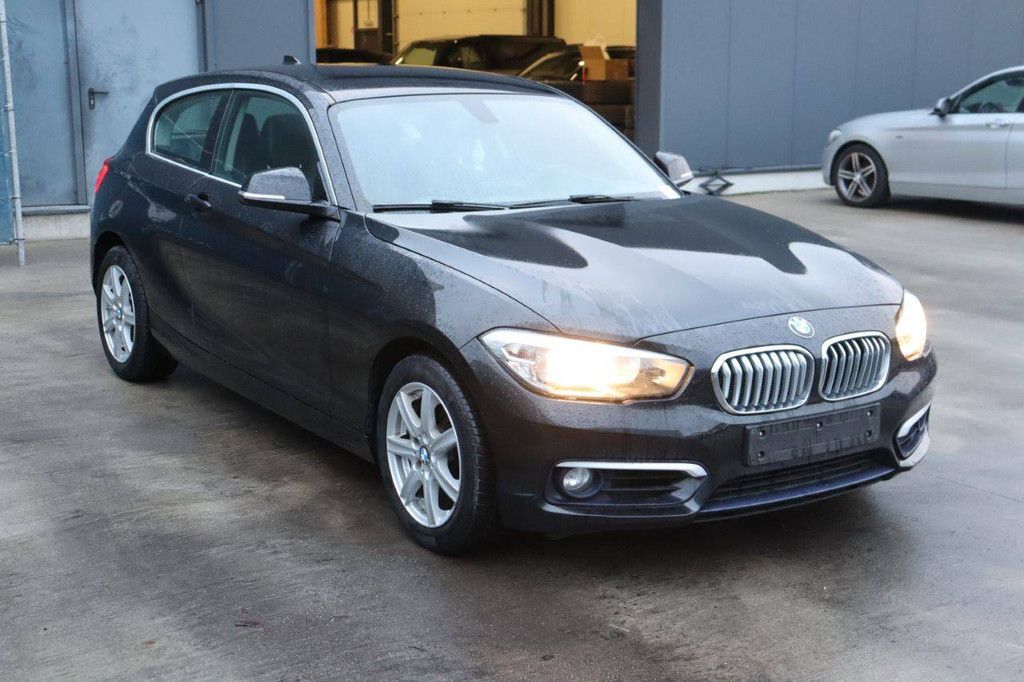 Pkw BMW 118d Diesel 150 PS 2015