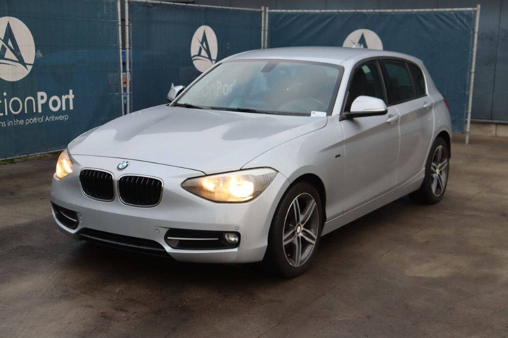 Pkw BMW 116i Benzin 136 PS 2012 (Margin)