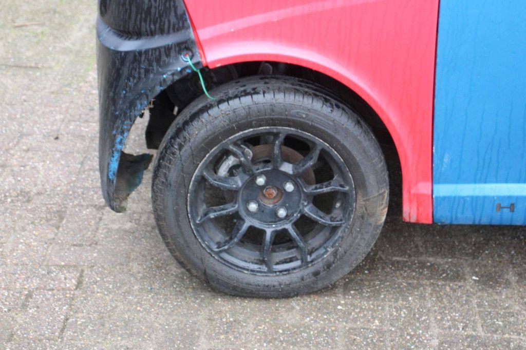 Pick-up with loading platform Ligier Diesel