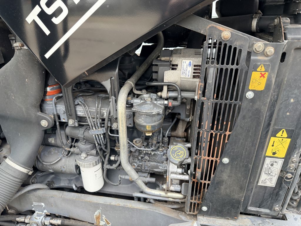 New Holland TS100 4WD