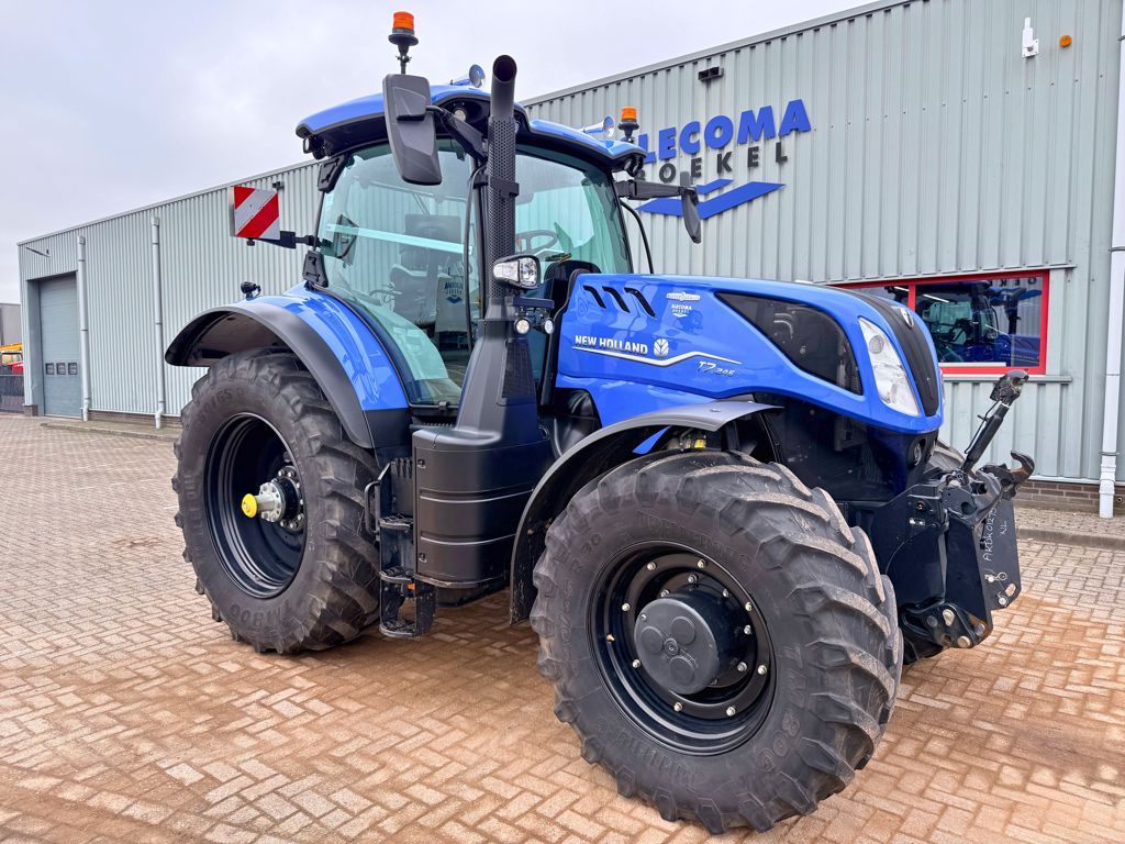 New Holland T7.245 Auto Command New Gen