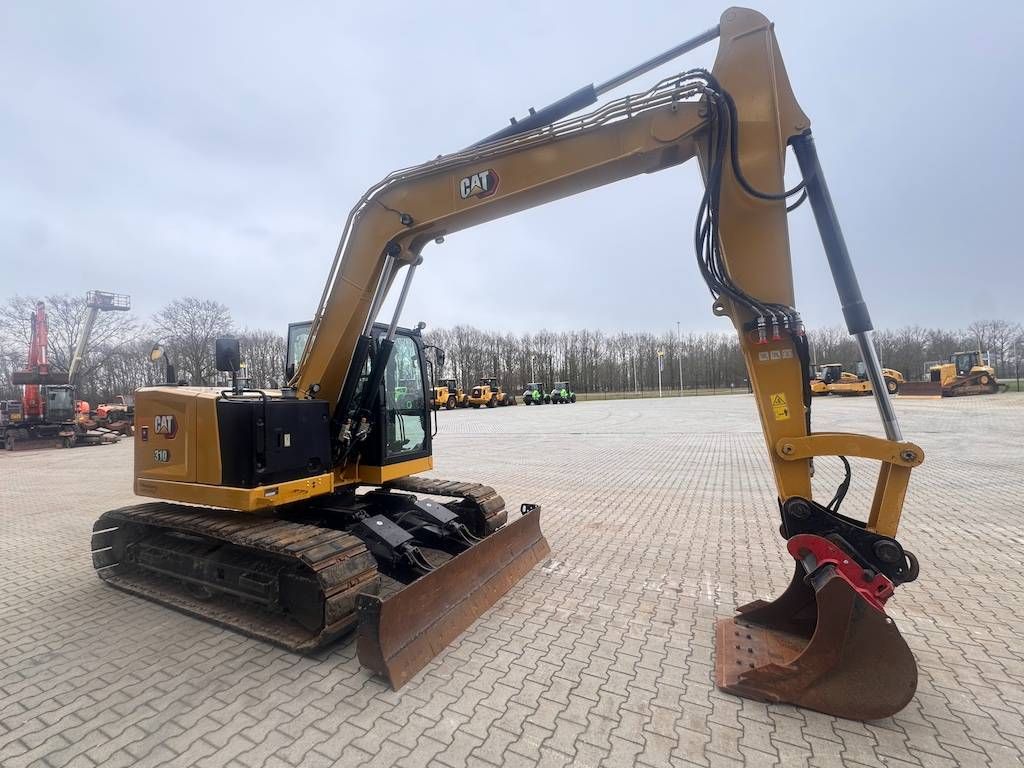 CAT 310