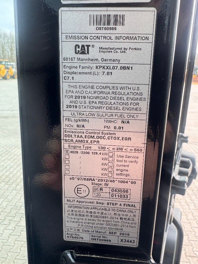 CAT M320F