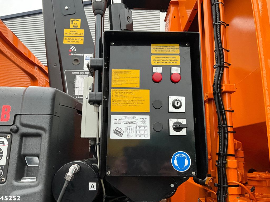 DAF FAN XD 340 Hiab 23 Tonmeter laadkraan