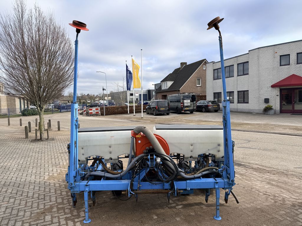 Monosem NG PLUS 6-Rijig Maiszaaimachine