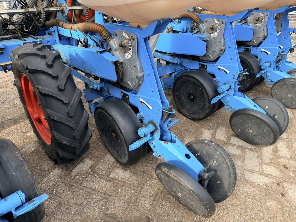 Monosem NG PLUS 6-Rijig Maiszaaimachine