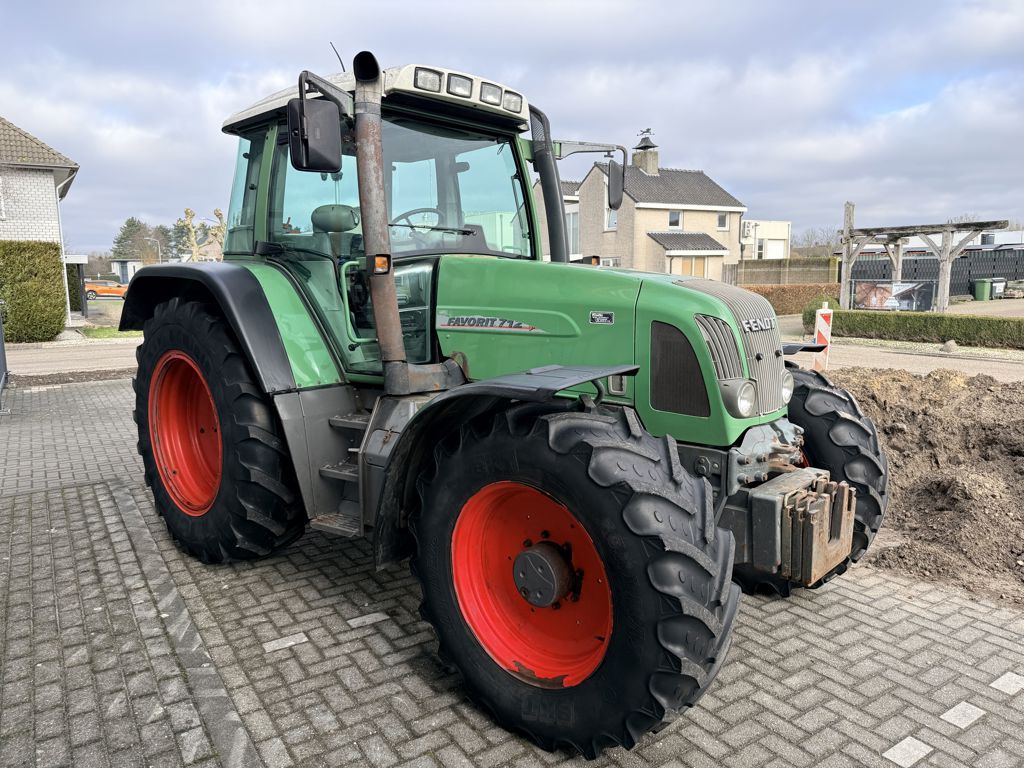 Fendt 712 Vario COM I