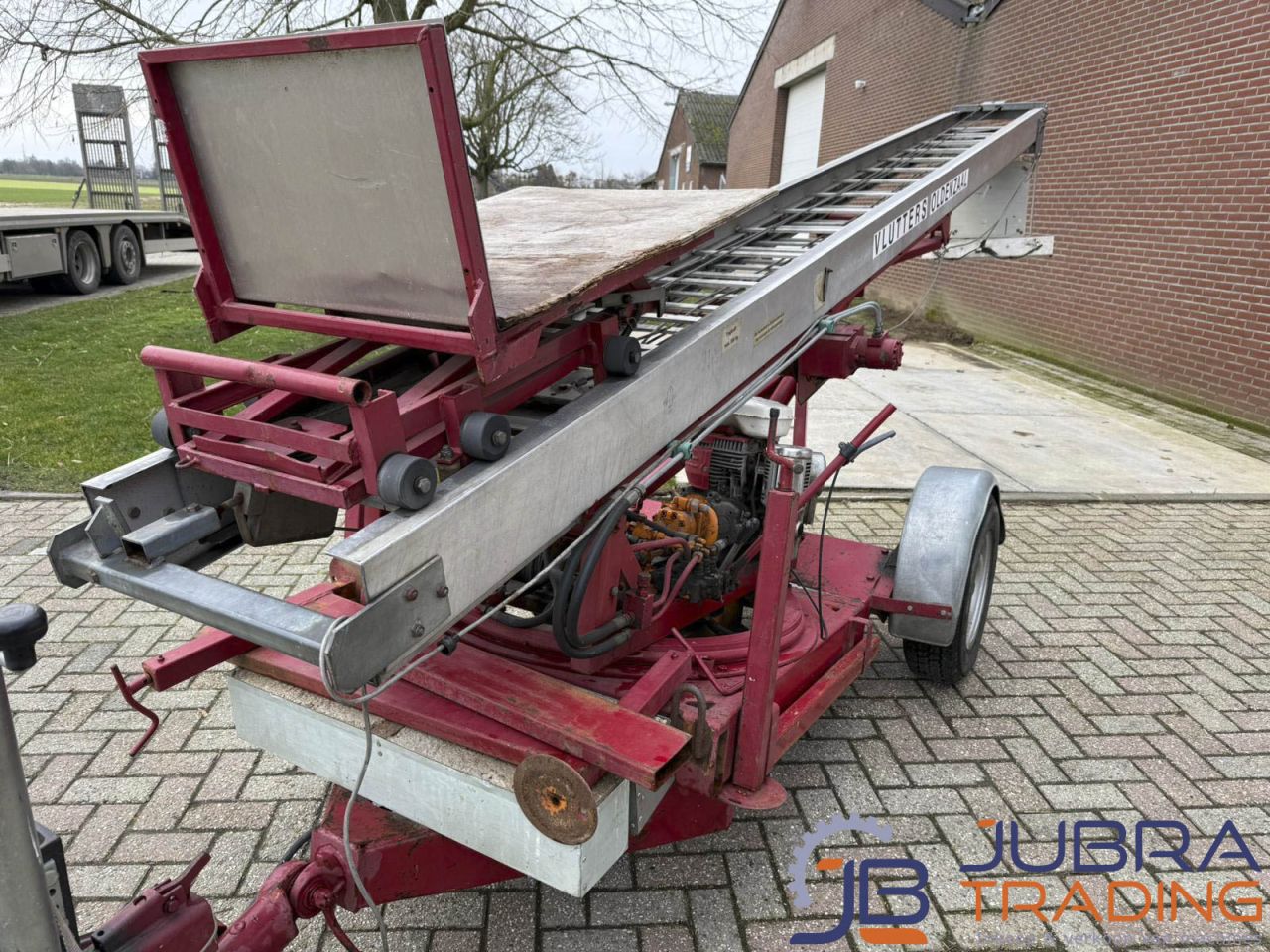 Teupen Pannenlift Benzine | 1979 | Benzine | ±15M Hoogte