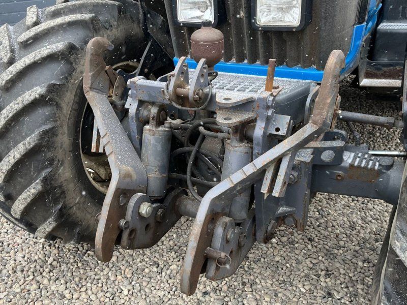 New Holland 8670 SuperSteer og frontlift