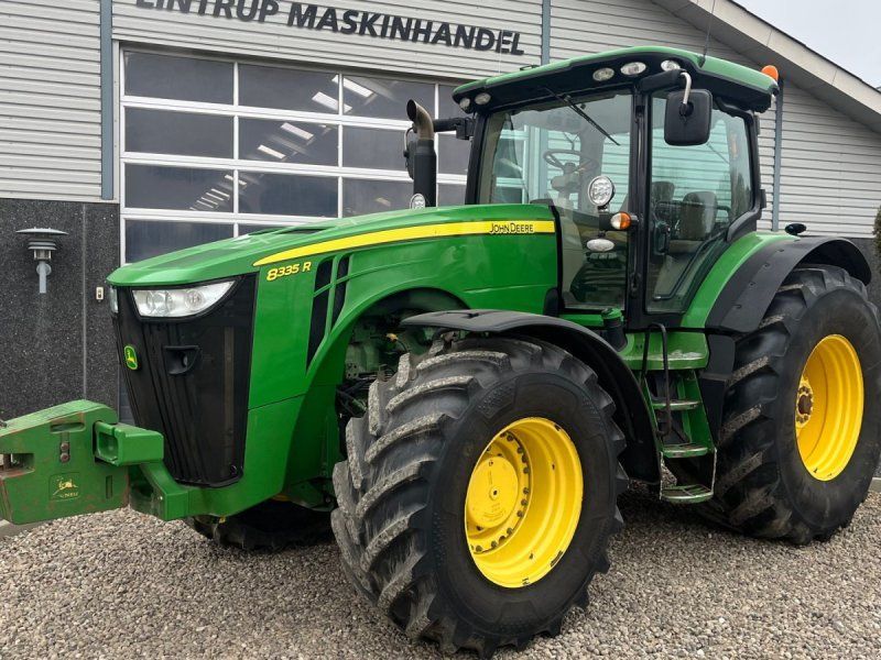 John Deere 8335R Autopower og med centralsmørring