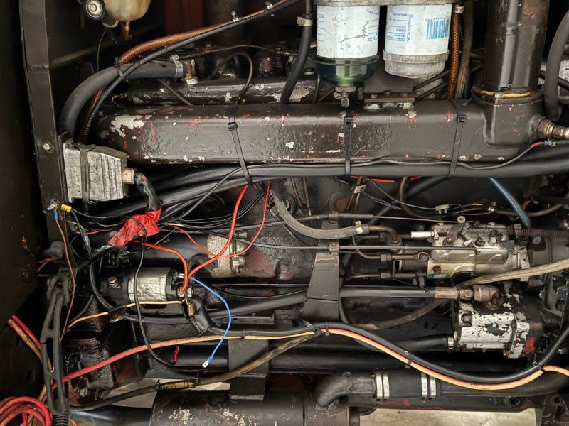 900 de-luxe Incl. Danfoil 12 meter sprøjte & fronttank