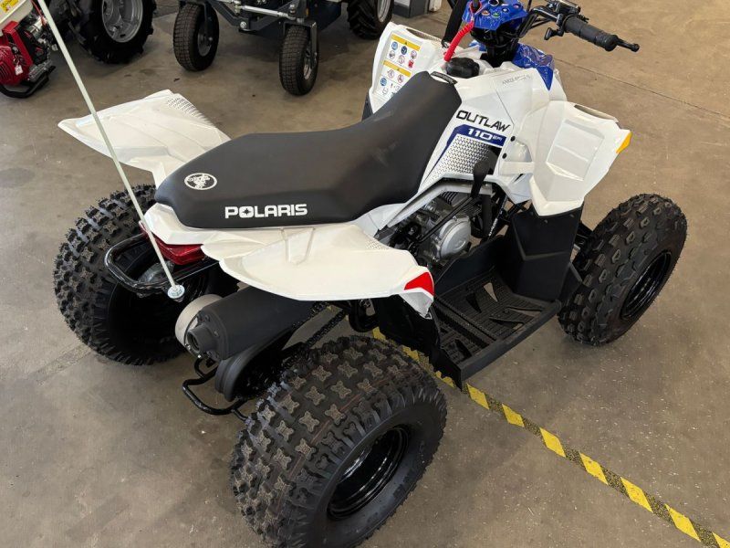 Polaris Outlaw 110 EFI På lager til omgående levering