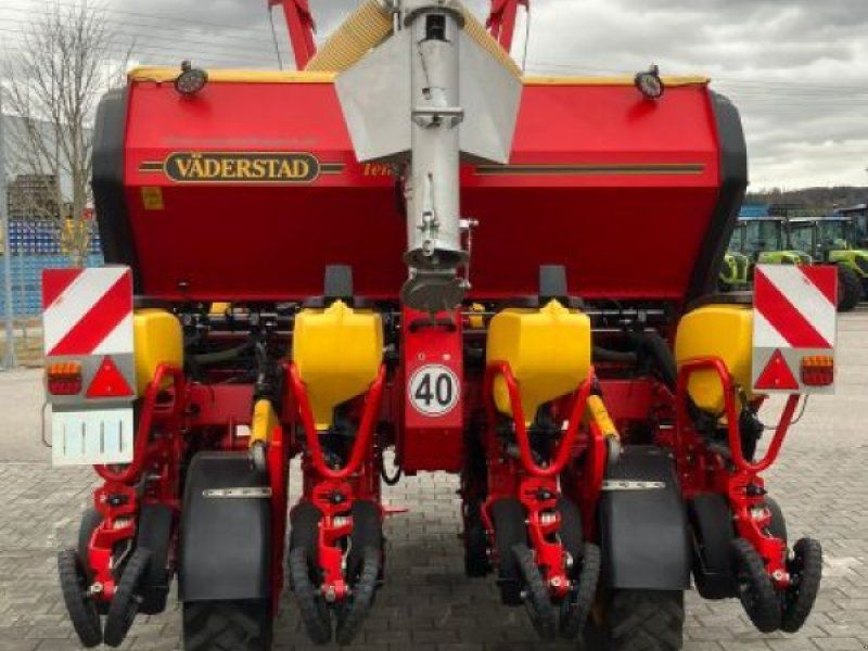 Väderstad TEMPO F 8