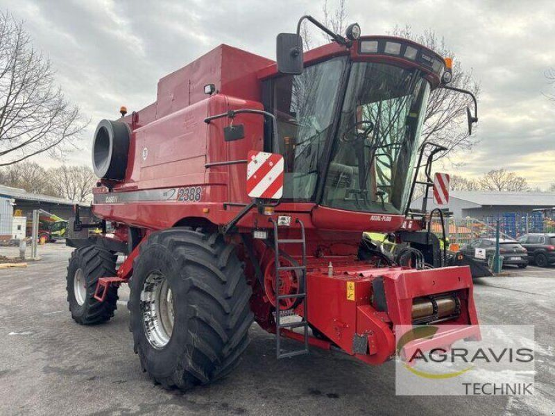 Case IH 2388 + 7,30 m SW