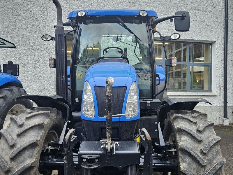 New Holland T6040 Elite