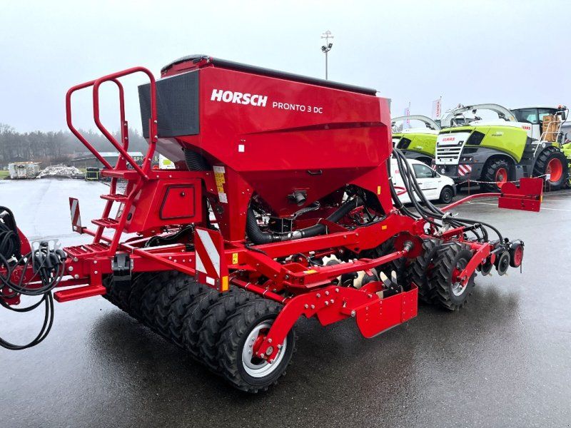 Horsch PRONTO 3 DC, Frontreifenpacker, nur 216 ha !