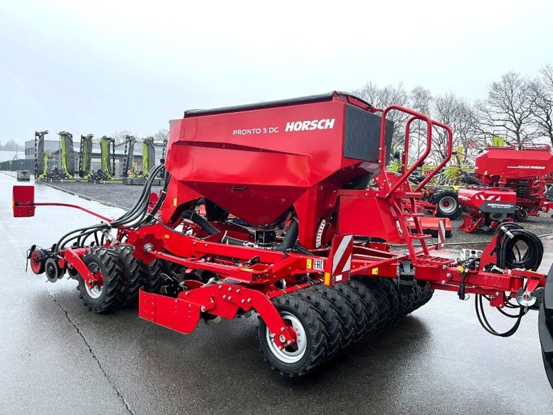 Horsch PRONTO 3 DC, Frontreifenpacker, nur 216 ha !