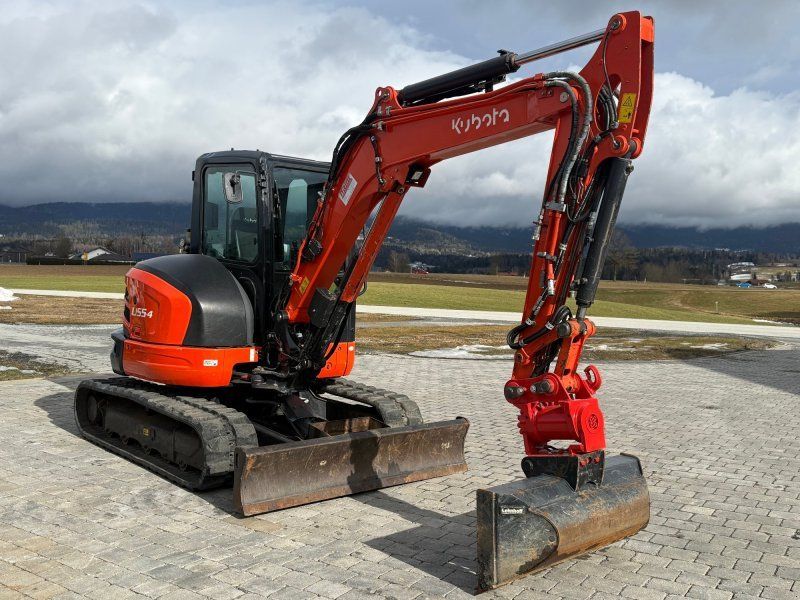 Kubota U 55-4 mit Powertilt