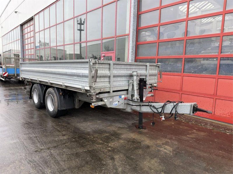 18 t 18 t Tandemkipper- Tieflader, wenig Benutzt,