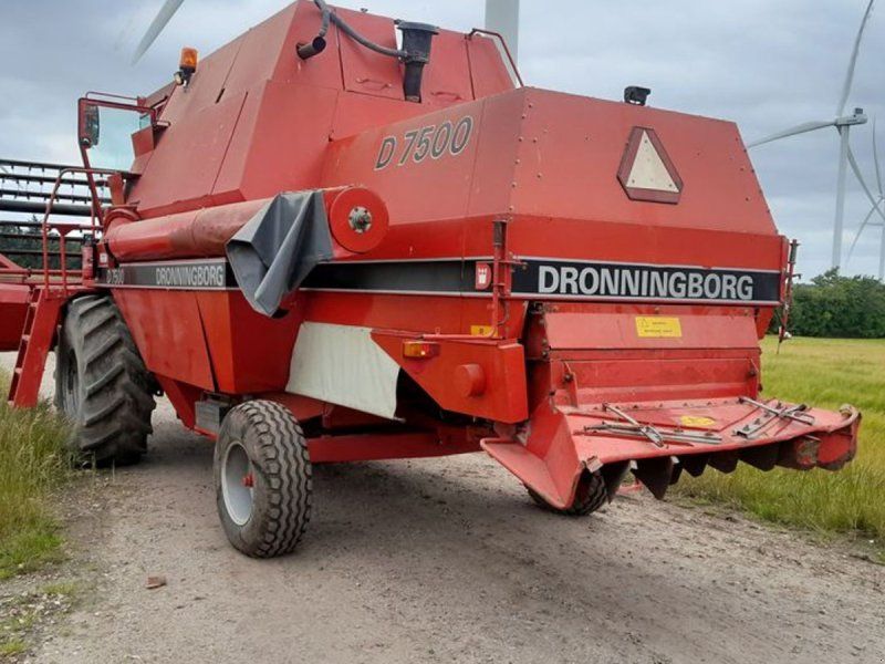 D7500 med klap snitter og aircon Helrød model(sidste model) med