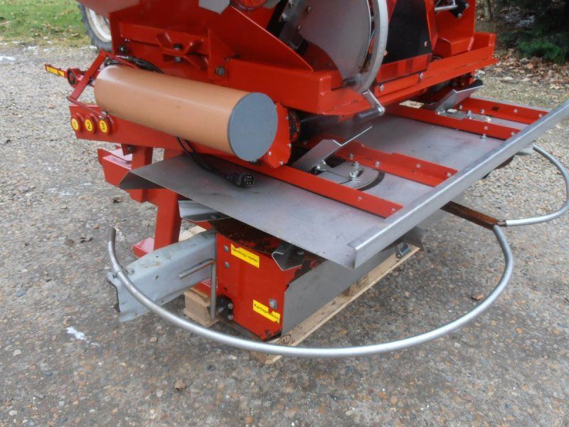 Bredal F2 3000 Gødningsspreder lift