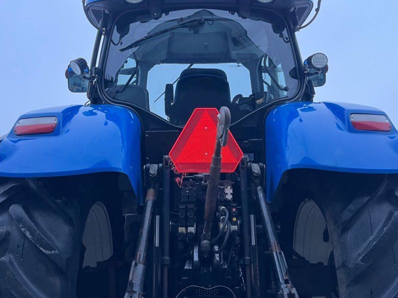 New Holland T7030 AUTOCOMMAND + frontlæsser fra 2018