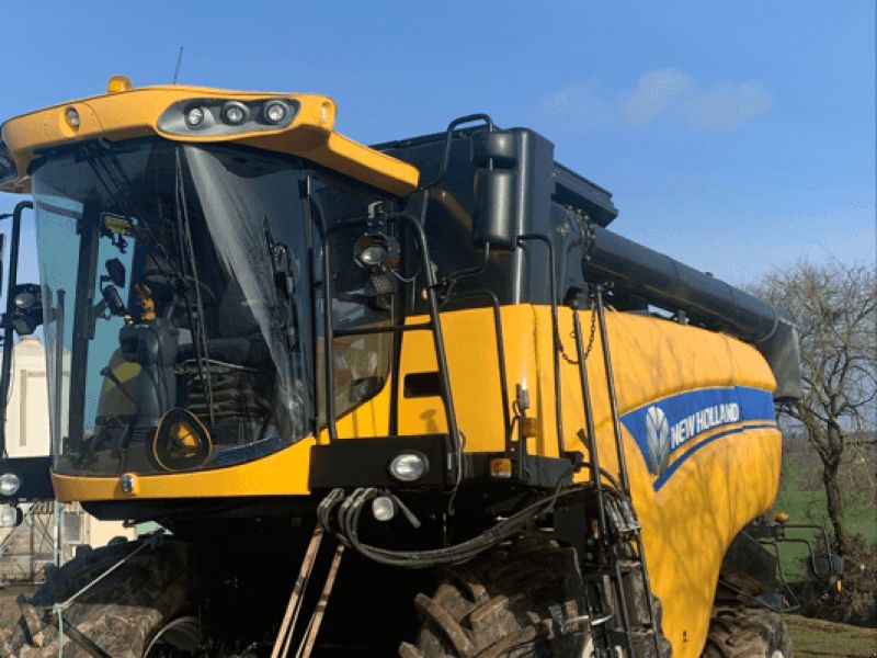 New Holland CX 5080