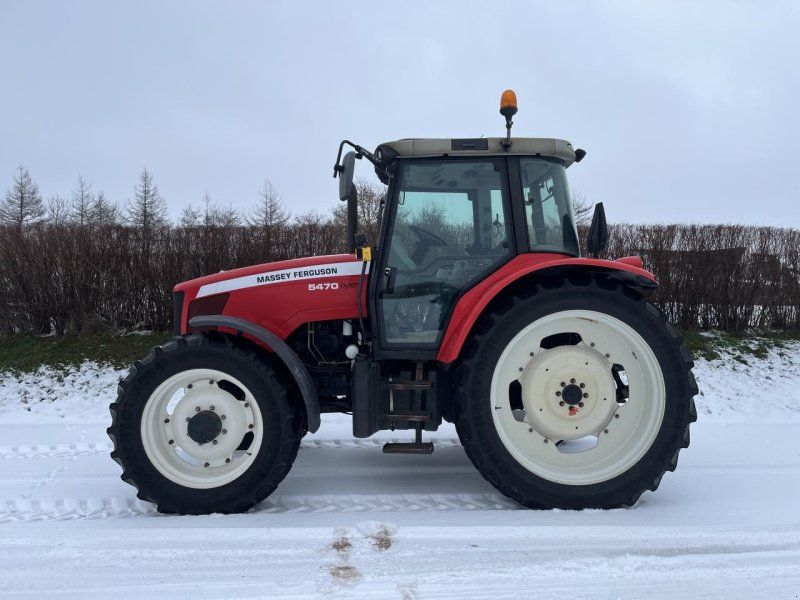 Massey Ferguson 5470 T3 DYNA 4