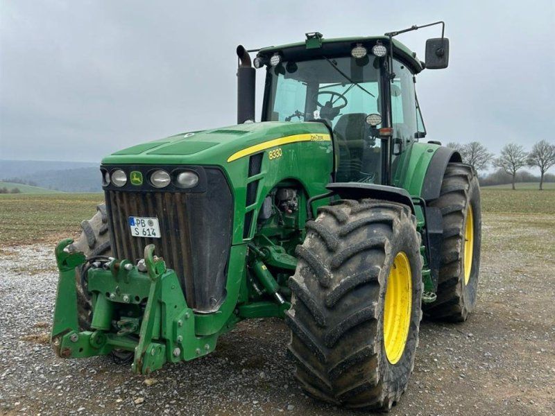 John Deere 8330 Getriebe neu.
