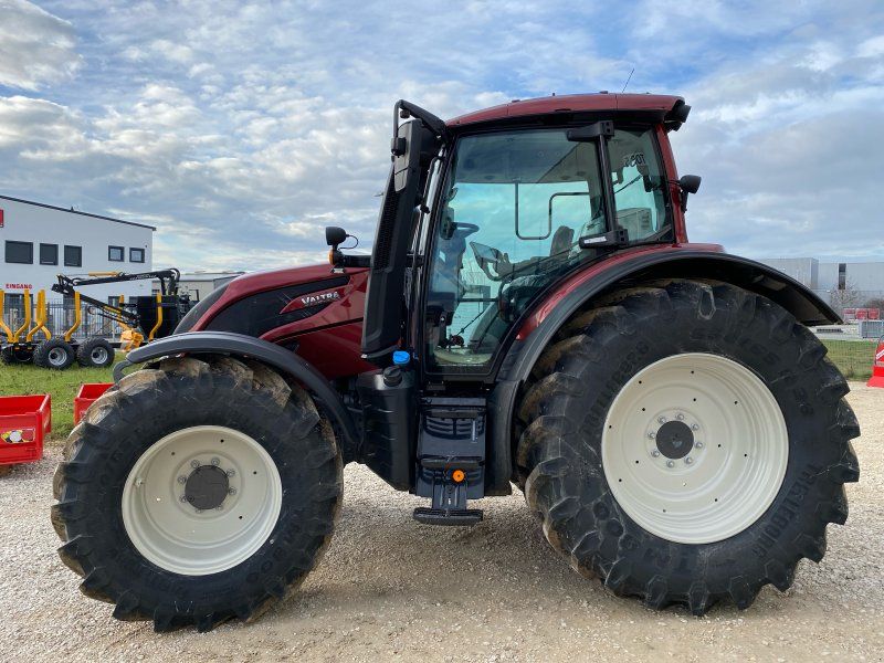 Valtra N155eV
