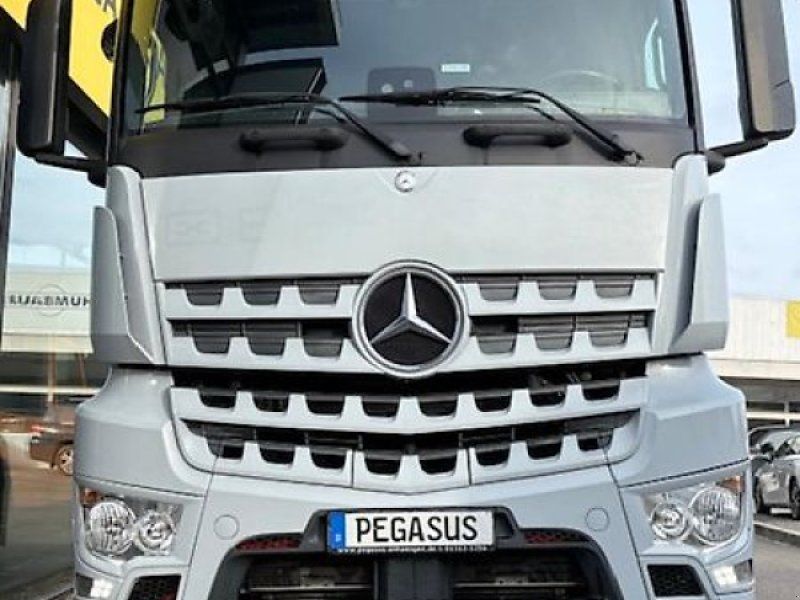 Mercedes Benz Arocs 1845 LS 4x2 SZM LKW Kipp- & Schubbodenhydr.