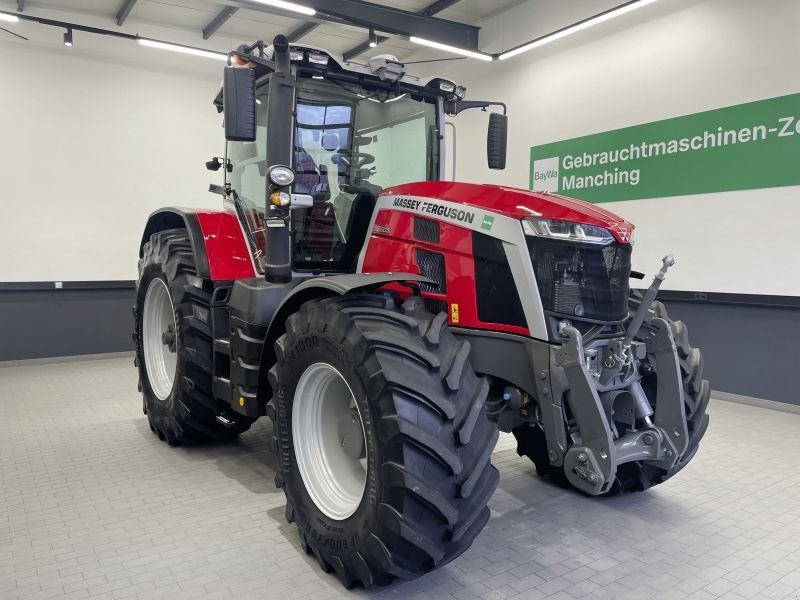 Massey Ferguson 8S.305 Dyna-VT clusive