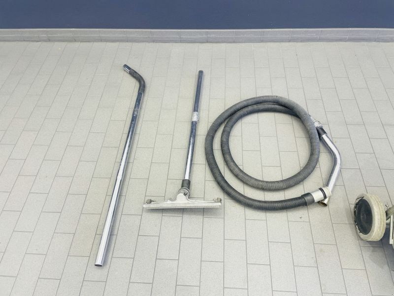 Husqvarna GEBR. WASSERSAUGER W250P