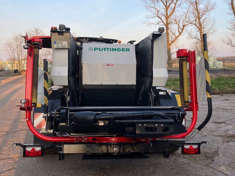 Pöttinger IMPRESS 3130 FC PRO