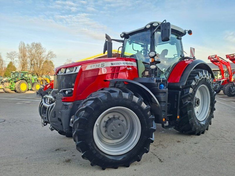 Massey Ferguson 8732S