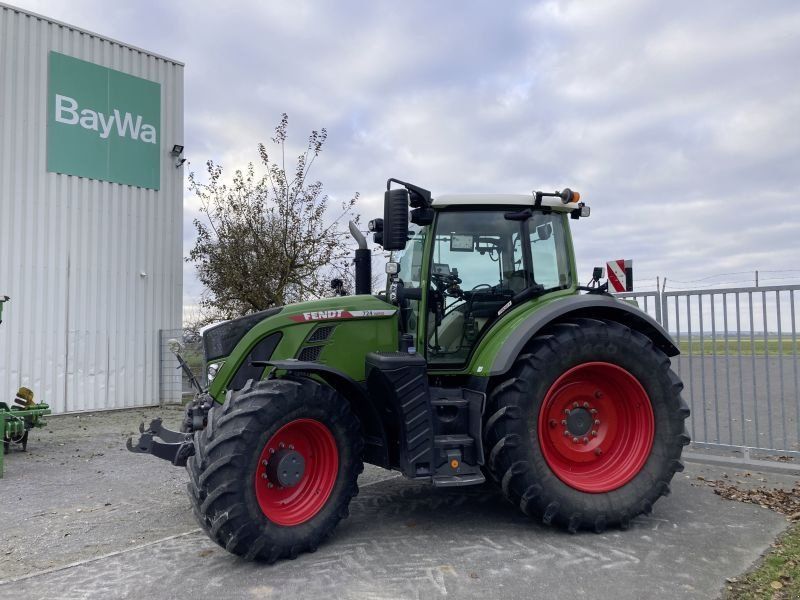Fendt 724 VARIO GEN6 PROFI PLUS