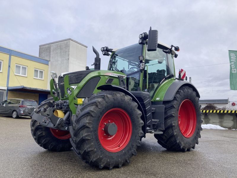 Fendt 516 VARIO S4 PROFI PLUS