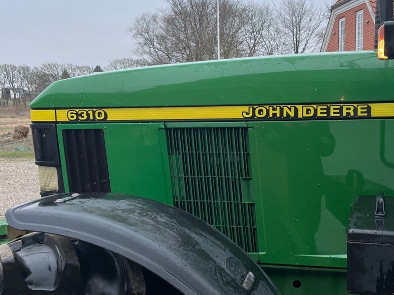John Deere 6310