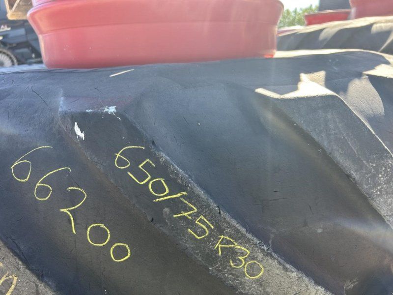 Michelin 710/85R38  650/75R30