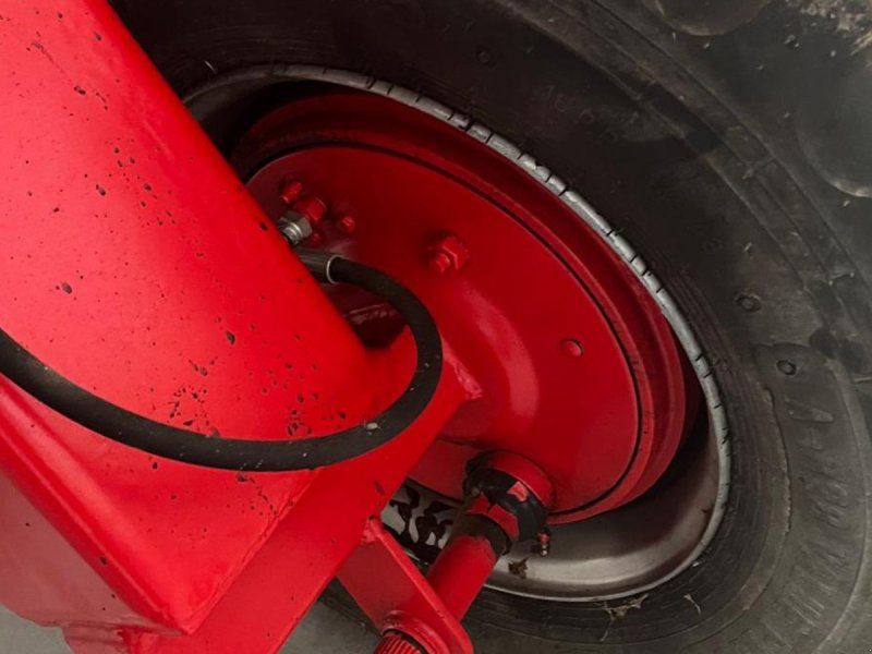 HE-VA TIP  820 Spring-Board + Hydr. Bremser