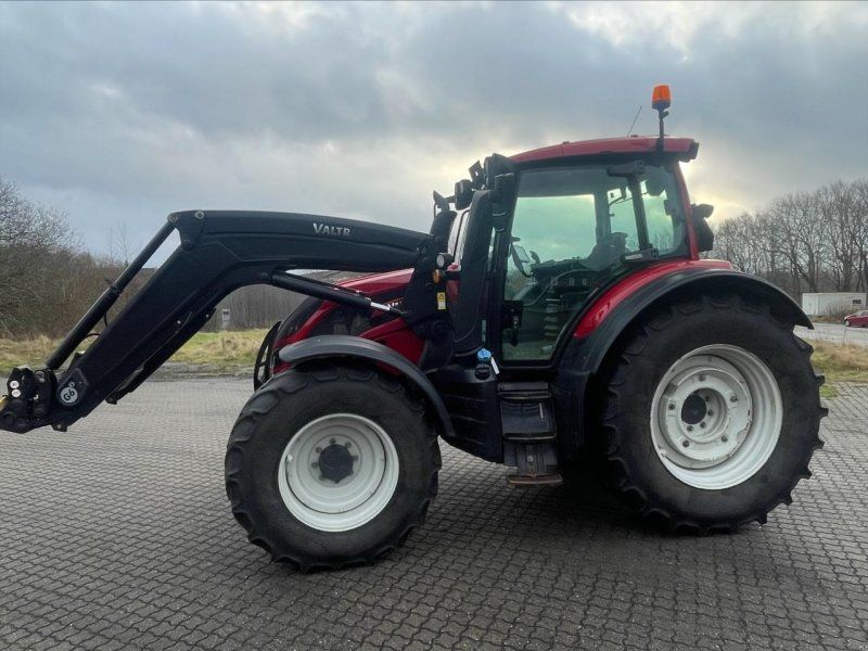 Valtra N174V
