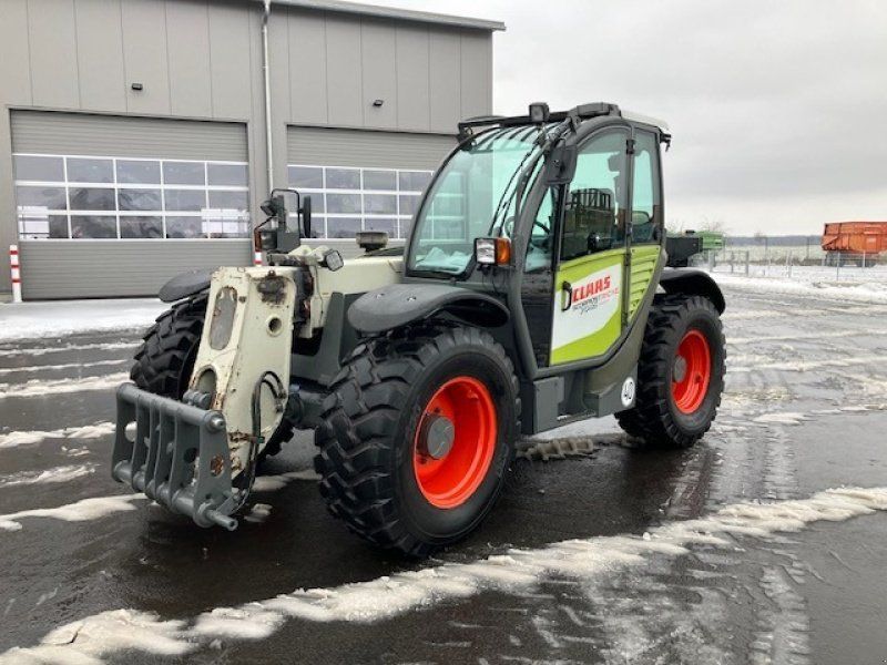 Claas Scorpion 7045 Varipower Plus