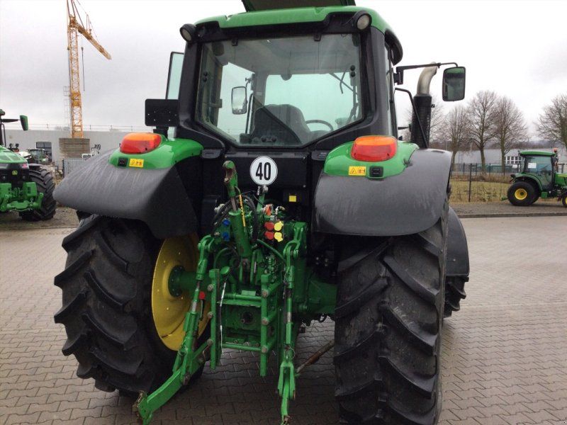 John Deere 6115M