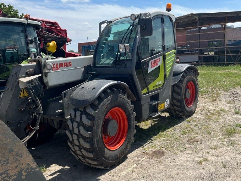 Claas SCORPION 9055