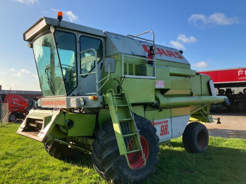 Claas Dominator 98 S
