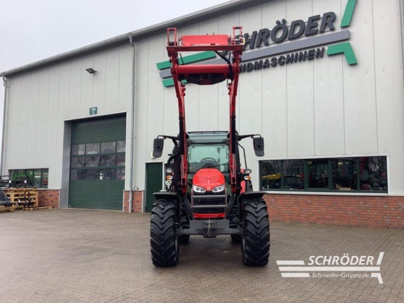 Massey Ferguson 5709 M CAB DYNA-4 ESSENTIAL